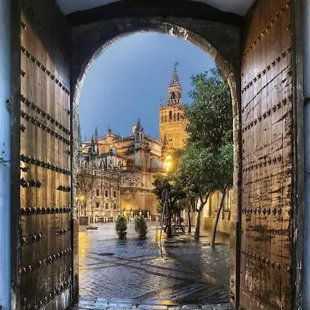 Spalis Suite Loft De Lujo En El Centro Historico Seville Exterior photo